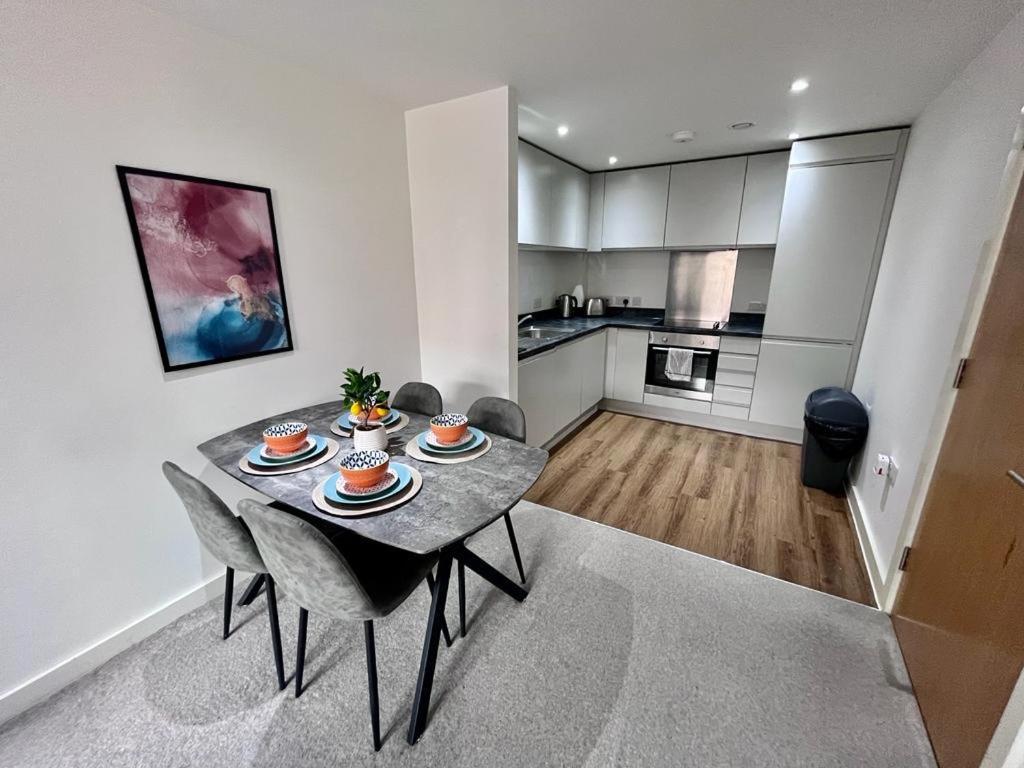 Chavasse Central Apartments By Bold Apartments Liverpool Buitenkant foto