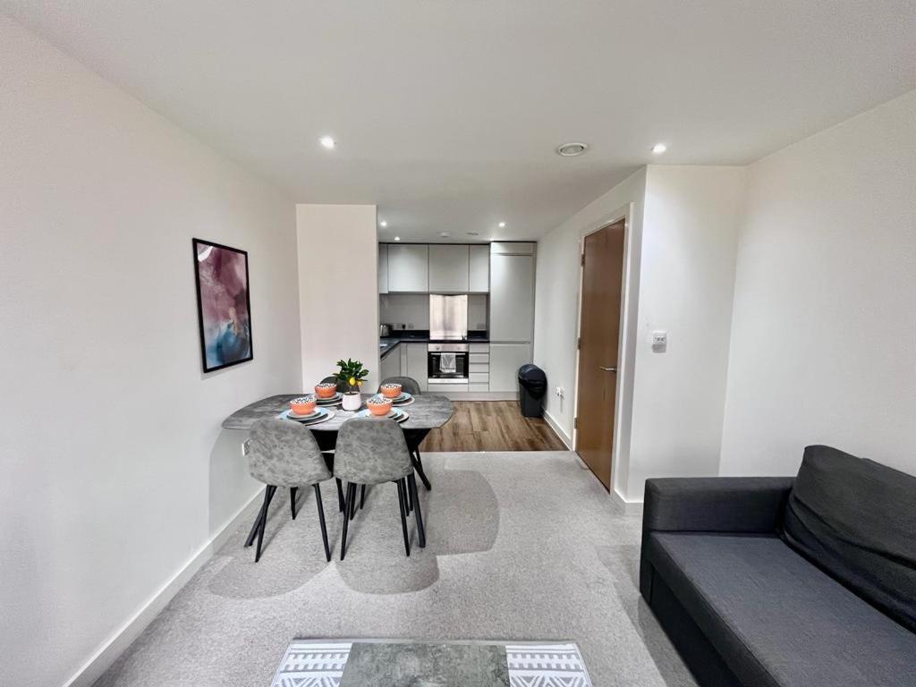 Chavasse Central Apartments By Bold Apartments Liverpool Buitenkant foto